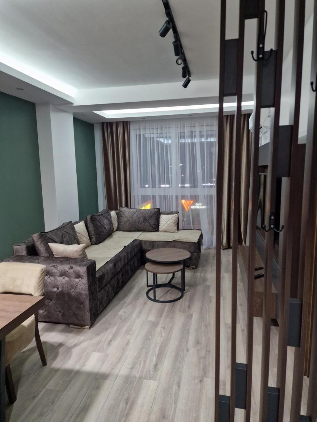 Mb Apartments Jagodina Buitenkant foto
